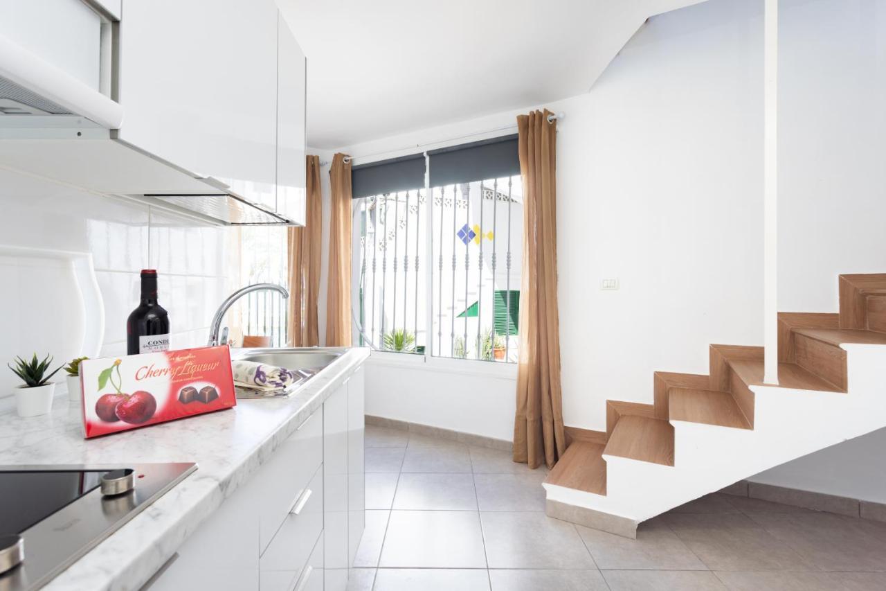 Home2Book Triplex Disco Beach Las Americas, Terrace Арона Екстериор снимка